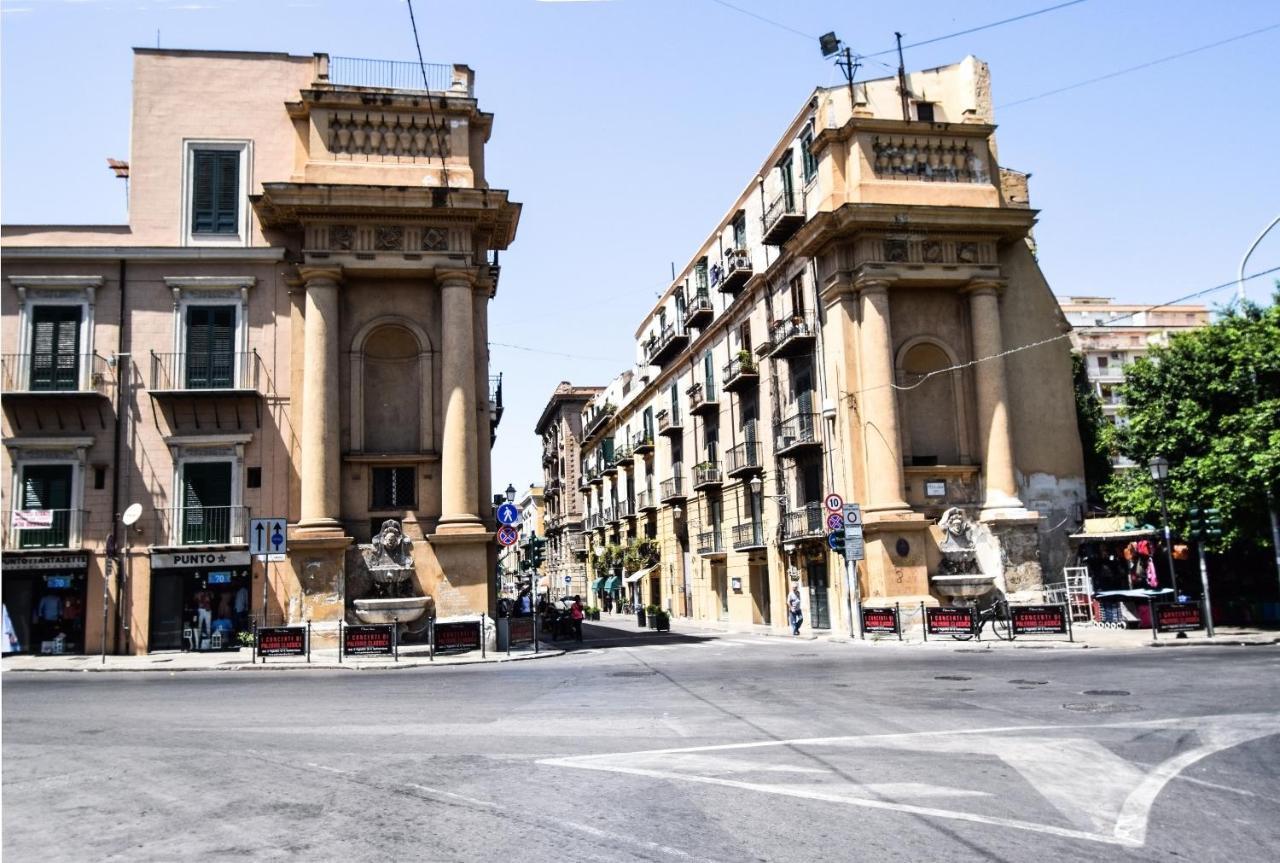Porta Vicari With View In Downtown Apartman Palermo Kültér fotó