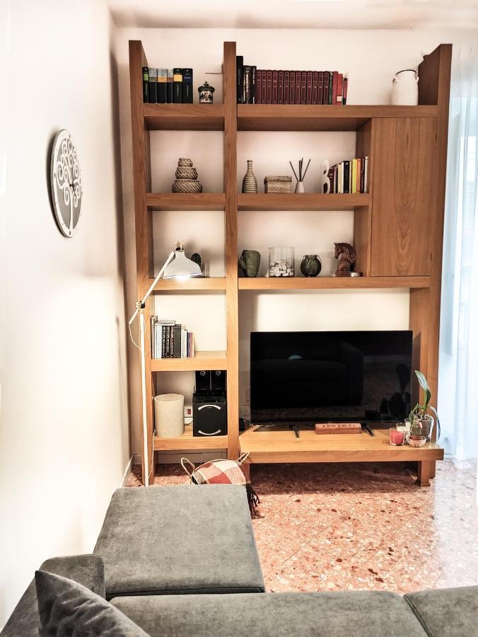 Porta Vicari With View In Downtown Apartman Palermo Kültér fotó